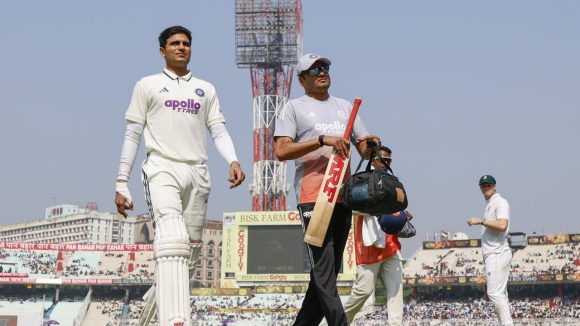 Shubman Gill: గిల్ హెల్త్ అప్డేట్‌..ప్ర‌యాణాలు చేస్తే ప్ర‌మాద‌మే..3 నెలలు రెస్ట్ !