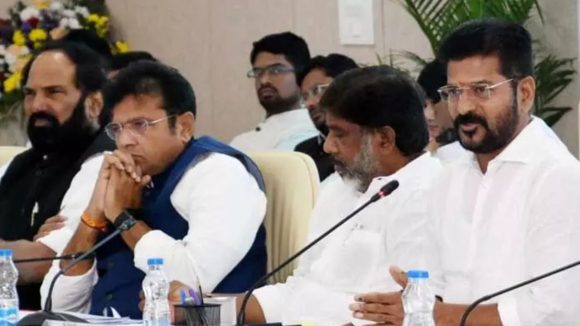 Telangana Cabinet: రేవంత్ సర్కార్ సంచలన నిర్ణయం.. జీహెచ్ఎంసీ విస్తరణకు కేబినెట్ ఆమోదం..
