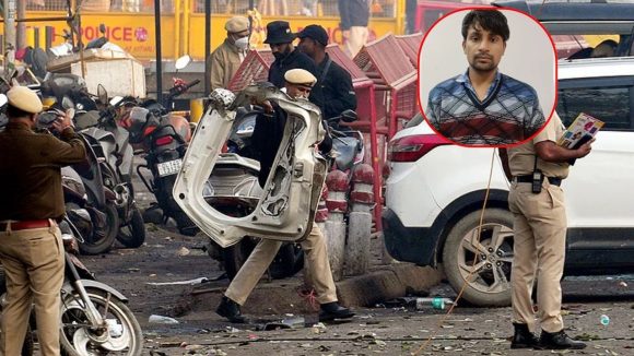 Delhi Blast Case: ఢిల్లీ పేలుడు ఘటనలో మరొకరు అరెస్ట్.. ఉమర్‌తో ఎలాంటి సంబంధం ఉందంటే..!