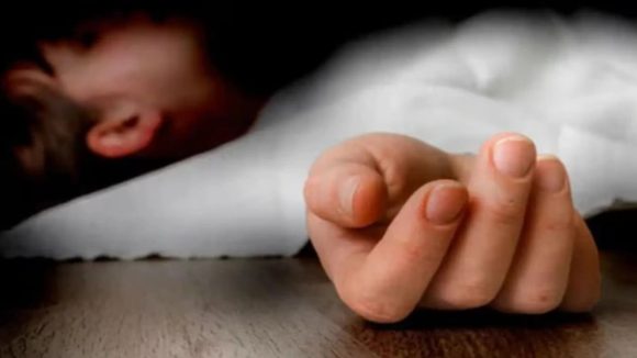 Childrens Death: తీవ్ర జ్వరంతో గంటల వ్యవధిలో.. ఒకే ఫ్యామిలీలో ముగ్గురు చిన్నారులు మృతి