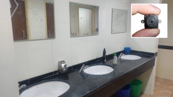 Secret Camera In Washroom: హాస్టల్ వాష్ రూమ్ లో స్పై కెమెరాలు.. వీడియోలు తీసి బాయ్ ఫ్రెండ్ కు పంపిన మహిళా ఉద్యోగి