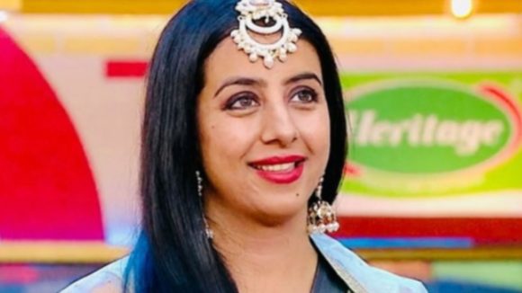 Bigg Boss 9: పాపం ఒంటరైన సంజన.. పేరుకే అమ్మా.. ఏంటి ఇమ్మాన్యుయేల్ ఇది