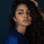 Anupama Parameswaran: అనుపమ స్టన్నింగ్‌ లుక్‌.. మత్తెక్కించే కళ్లతో మాయ చేస్తున్న ముద్దుగుమ్మ