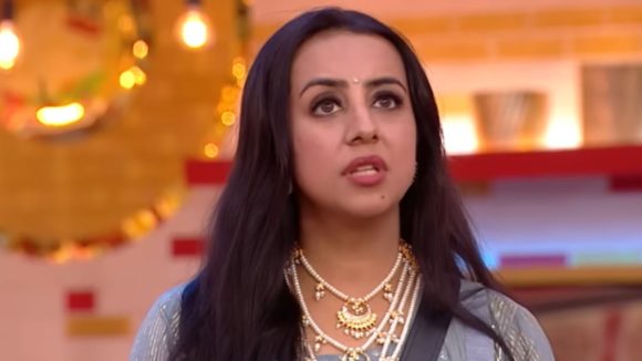Bigg Boss 9 Telugu : ఇక భరించలేను… బిగ్ బాస్ నుంచి వెళ్ళిపోతానంటూ నాగ్ ను వేడుకున్న సంజన