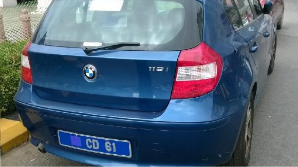 Blue number Plates: ఏ వాహనాలకు బ్లూ నెంబర్ ప్లేట్లు ఉంటాయి? 99 శాతం మందికి తెలియదు