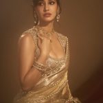 Dishapatani :  గోల్డ్ శారీలో అందాలతో చెమటలు పట్టిస్తున్న దిశ..పిల్లలు కళ్లు మూసుకోండి..!