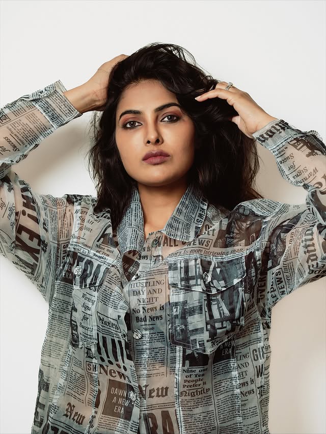 Divi Vadthya photo Gallery