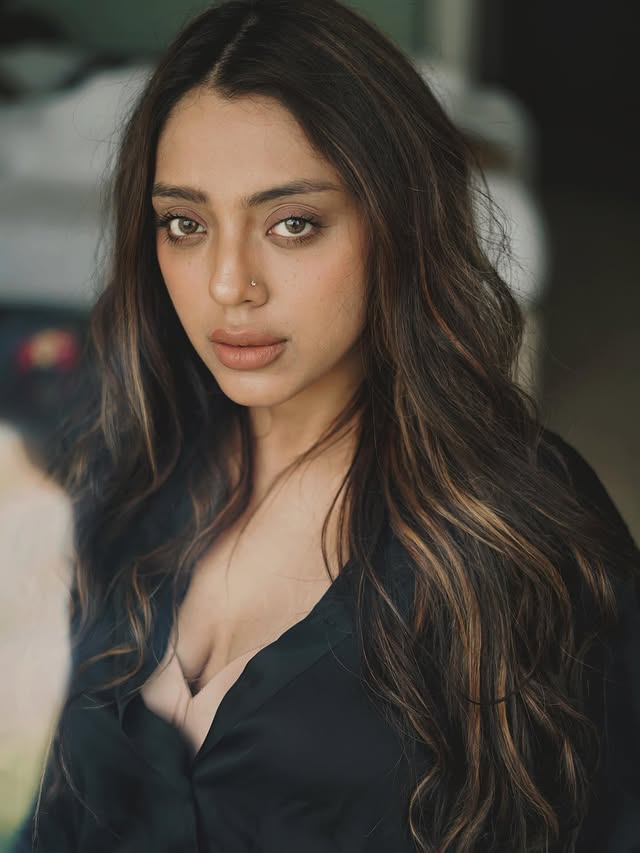 Devayani Sharma photo Gallery