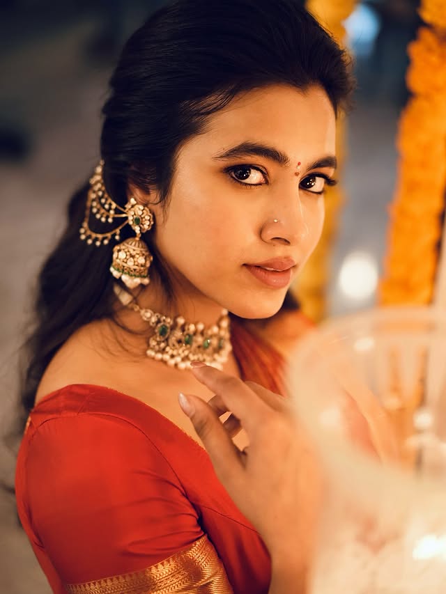 Shivani Nagaram photo Gallery