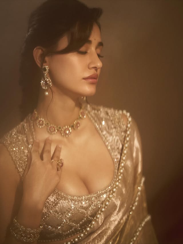 Dishapatani photo Gallery..