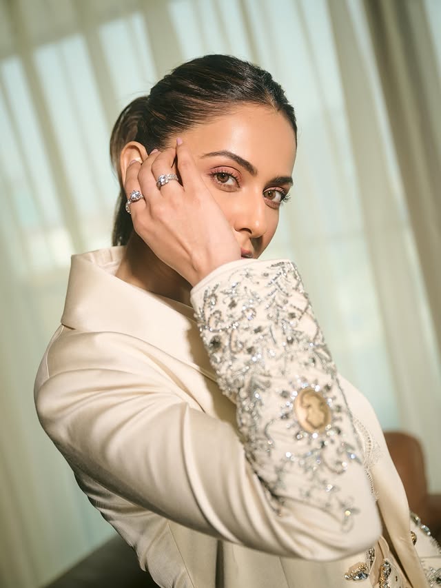 Rakul Preeth Singh Photo Gallery