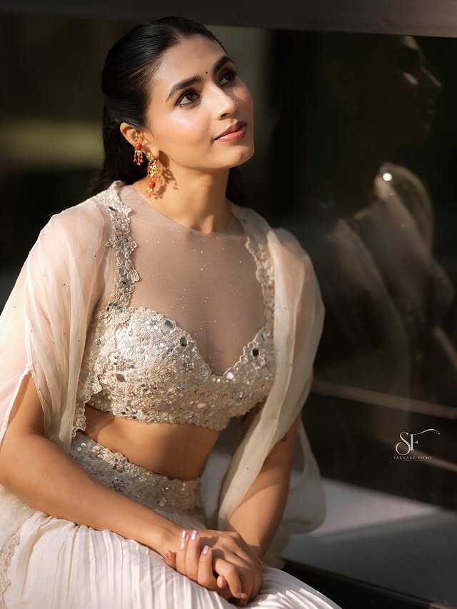 Sapthami Gowda photo gallery