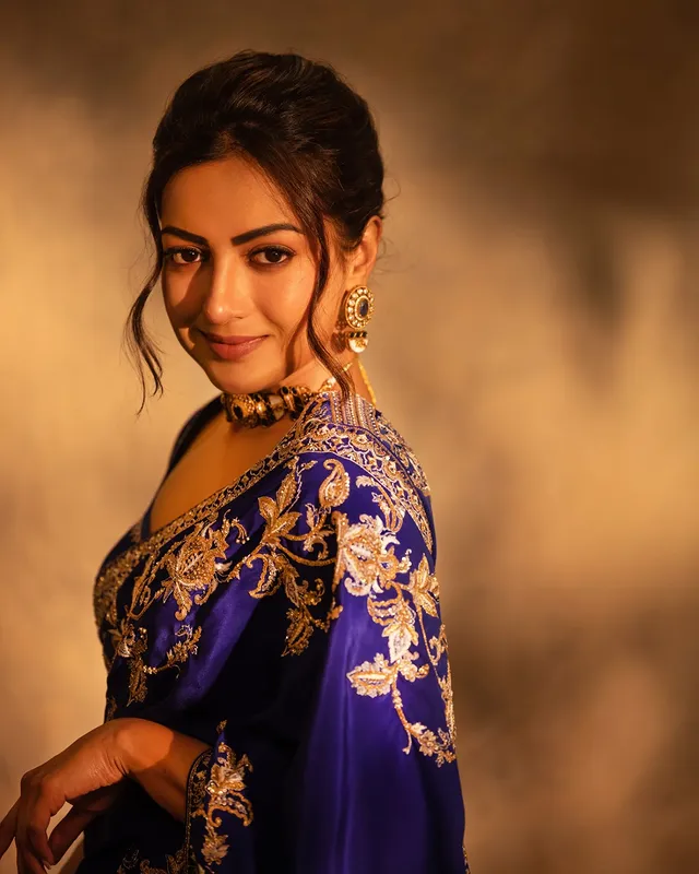 Catherine Tresa photo Gallery