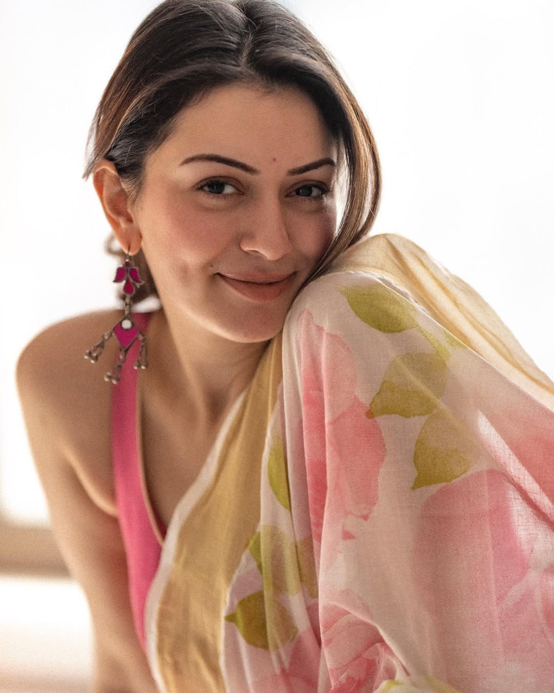 Hansika Motwani Photos (Source: Instagram)