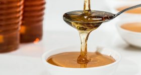 Honey for Face: ముఖానికి తేనె రాసుకున్నారంటే మొటిమలు తగ్గి మెరుపు రావడం ఖాయం