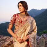 Janhvi Kapoor: గ్లామర్ డోస్ పెంచేసి.. పిచ్చెక్కిస్తున్న జాన్వీ కపూర్!