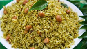 Karivepaku Rice: కరివేపాకు రైస్ పావు గంటలో చేసేయొచ్చు, రెసిపీ చాలా సులువు