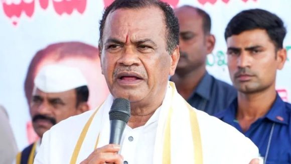 Jubilee Hills by-election: ఫాం హౌస్ నుండే బయటకు వస్తలేడు, మళ్లీ అధికారంలోకి ఎలా వస్తాడు?.. కేసీఆర్‌పై కోమటిరెడ్డి ఘాటు వ్యాఖ్యలు