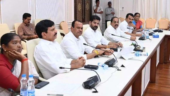Telangana: రేపు తెలంగాణ కేబినెట్ భేటీ.. స్థానిక ఎన్నికలపై ప్రభుత్వం ఫోకస్..!