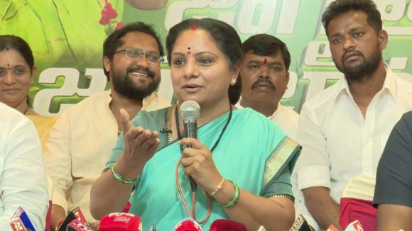 Kalvakuntla Kavitha: హరీష్ వల్లే సునీత ఓటమి! హరీష్, కేటీఆర్ బాగోతం బయటపెట్టిన కవిత