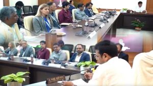 Sridhar Babu: యూట పారిశ్రామికవేత్తలతో మంత్రి శ్రీధర్ బాబు భేటీ