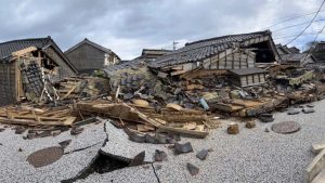 Earthquake In Japan: జపాన్‌లో భారీ భూకంపం.. సునామీ హెచ్చరికలు జారీ..