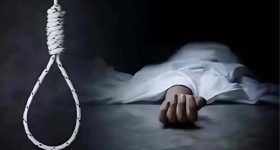 Crime News: నెల్లూరు జిల్లాలో తీవ్ర విషాదం.. నవోదయ విద్యాలయంలో విద్యార్థిని ఆత్మహత్య..