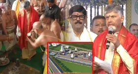 Pragya Jaiswal : గ్లామర్ తో పిచ్చెక్కిస్తున్న ప్రగ్యా..ఇలా చూపిస్తే తట్టుకోలేరమ్మా..