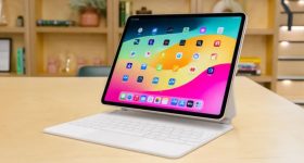 iPad Lost Train: రైలు ప్రయాణంలో ఐప్యాడ్ పోగొట్టుకున్న యువతి.. పోయిన వస్తువును మళ్లీ తెచ్చిన యాప్.. ఎలాగంటే