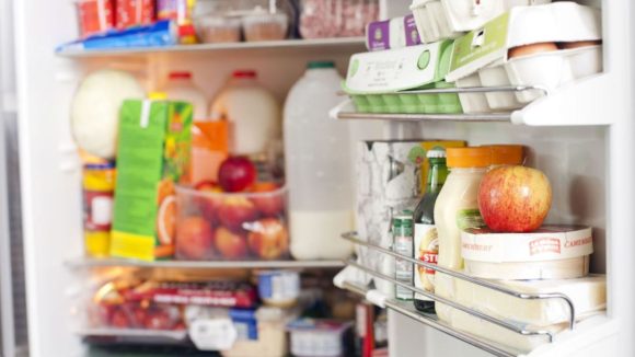 Fridge Smart Use In Winter: చలికాలంలో ఫ్రిడ్జ్‌ను ఇలా ఉపయోగిస్తే తక్కువ కరెంటు బిల్లు.. కూరగాయలు, ఆహారం కూడా ఫ్రెష్‌గా..