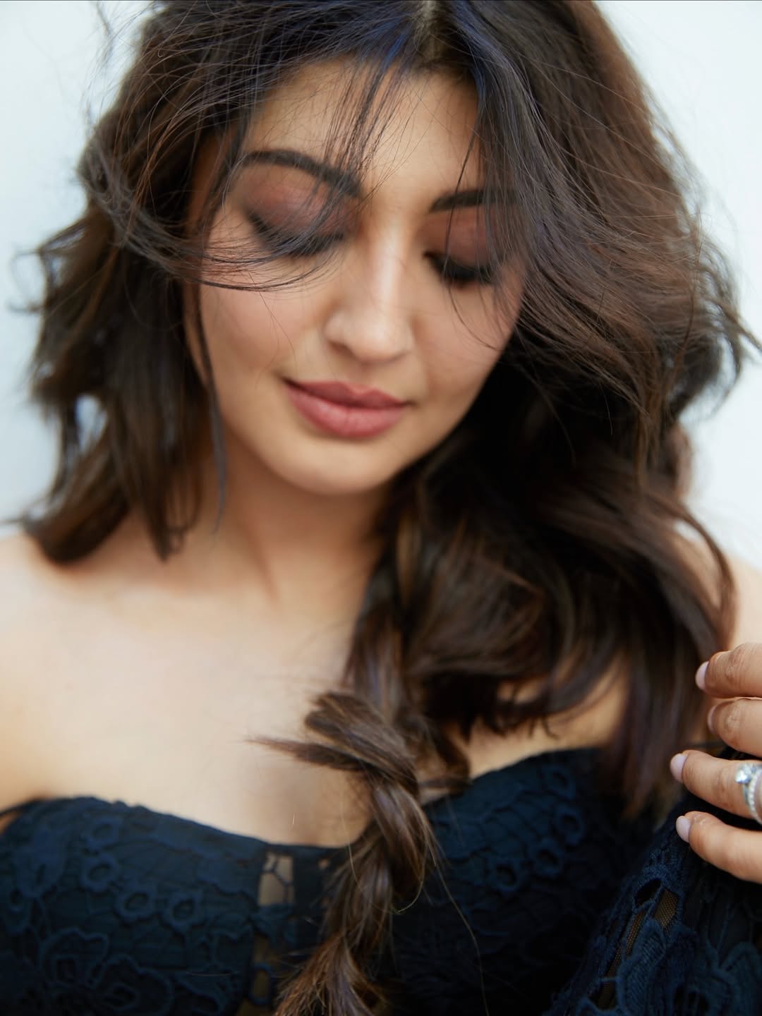 Pranitha Subhash Photos (Source: Instagram) Pranitha Subhash Photos (Source: Instagram)