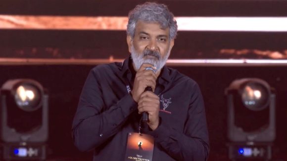 SS Rajamouli : దేవతలను అవమానిస్తున్నాడు… రాజమౌళిపై మరో రెండు కేసులు..