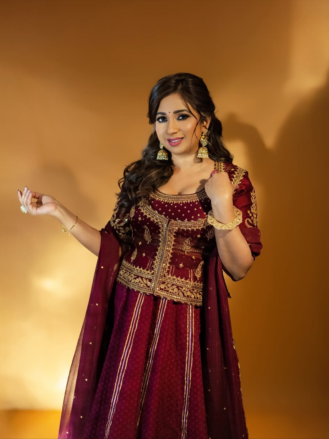 Shreya Goshal Images (Source: Instagram)
