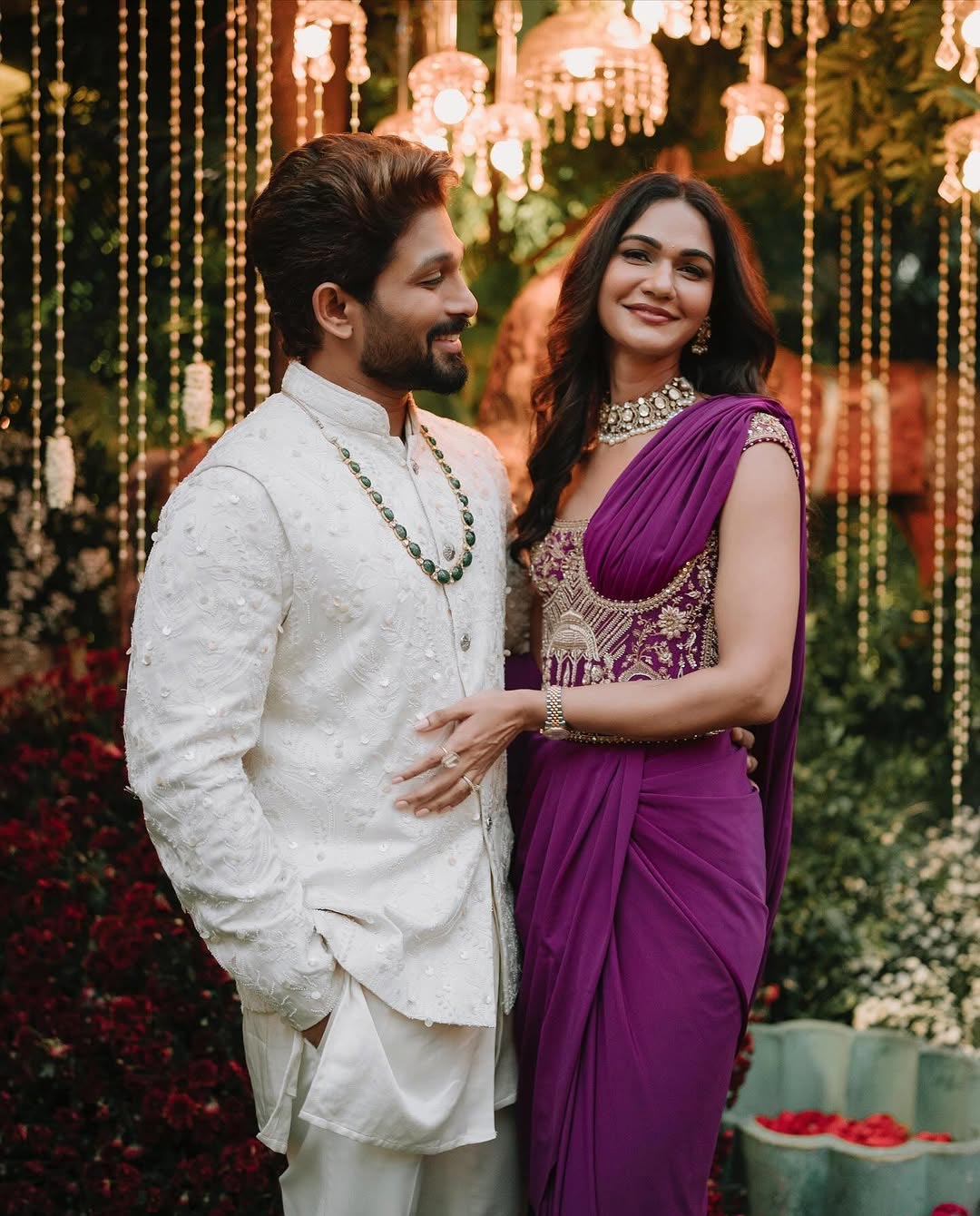 Allu Arjun-Sneha Reddy:  స్టైలిష్‌ కపుల్‌ అల్లు అర్జున్-స్నేహ రెడ్డి.. లేటెస్ట్‌ ఫోటోలు చూశారా?