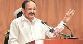 Venkaiah Naidu: 'పదవి విరమణ' మాత్రమే చేశానని, 'పెదవి విరమణ' చేయలేదని వెంకయ్య నాయుడు చమత్కారం