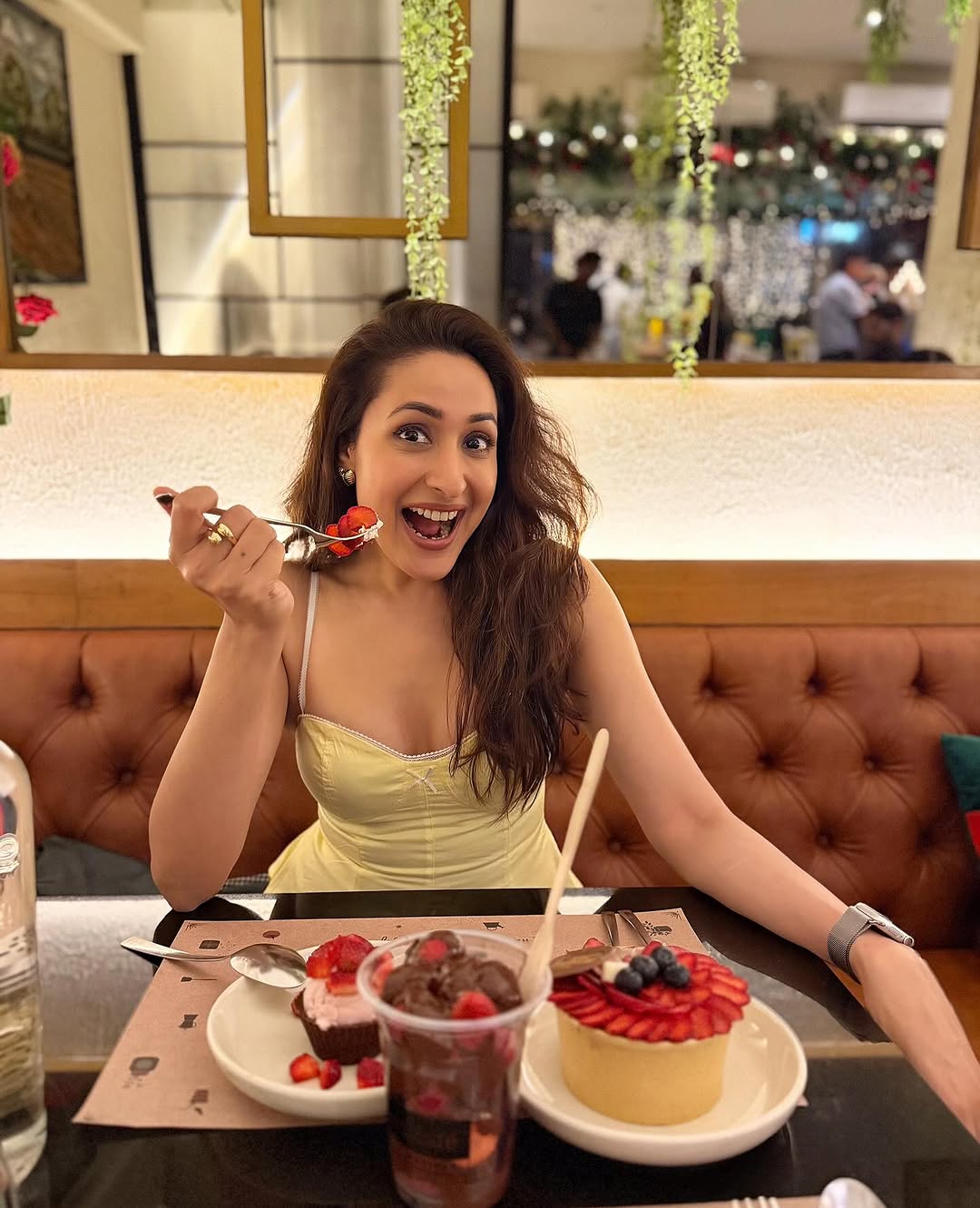 Actress Pragya Jaiswal Photo Gallery