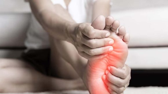 Feet Health: గుండె ప్రమాదాన్ని తెలిపే పాదాలు, మీరు నిర్లక్ష్యం చేయకూడని 3 కీలక లక్షణాలు ఇవే !