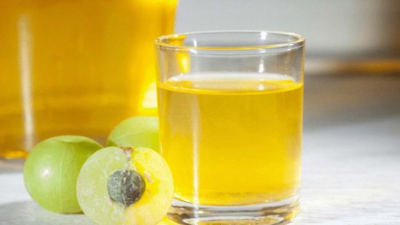 Amla Wter With Turmeric: ఈ ఒక్క డ్రింక్‌తో.. ఆరోగ్య సమస్యలన్నీ పరార్
