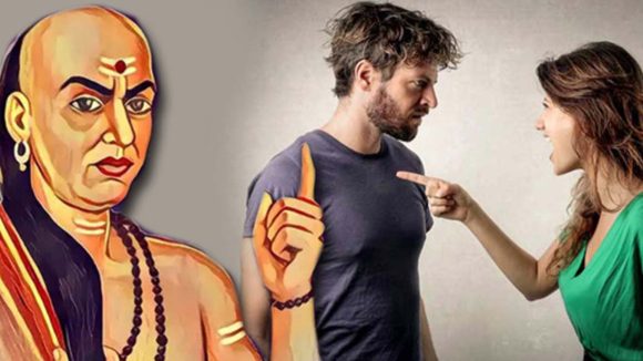 Chanakya Niti: చాణక్యుడి ప్రకారం.. స్త్రీలను పతనం వైపు నెట్టే 5 అలవాట్లు ఇవే !