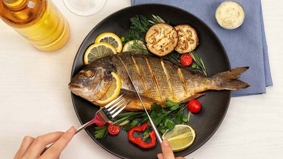 Fish Benefits: గుండెకు రక్ష, మెదడుకు బలం ! చేపల వల్ల ఇంకా ఎన్నో లాభాలు