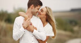 Relationship: ప్రేమలో ఉన్న అమ్మాయిలు చేసే 10 పనులు.. వీటిని బట్టి ఆ ఇష్టాన్ని ఇట్టే పట్టేయొచ్చు