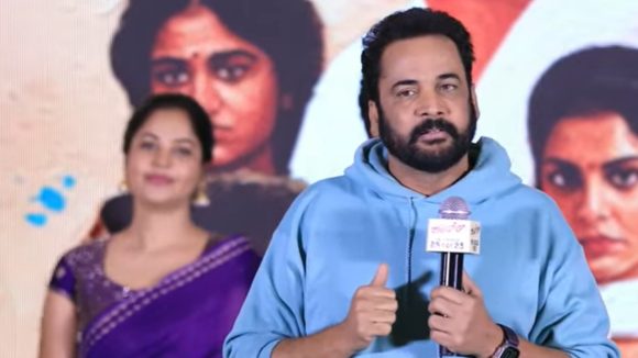 Actor Sivaji :  మంగపతి బయటకొచ్చాడు..హీరోయిన్లు మొత్తం సామాన్లు చూపిస్తాన్నారంటూ…