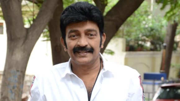Rajasekhar: నటుడు రాజశేఖర్ కు ప్రమాదం.. ఆస్పత్రికి తరలింపు