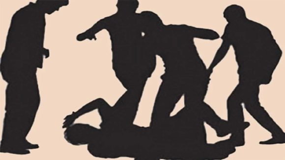 Kerala Mob Lynching: ఒంటిపై దెబ్బలు లేని చోటు లేదు.. దొంగ అనుకుని దారుణం.. కేరళలో మూకదాడి