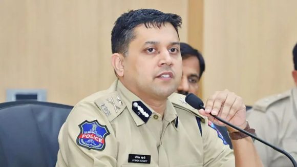 Avinash Mohanty: సైబర్ నేరాలు తగ్గాయి.. భూ వివాదాల్లో రాజకీయ ఒత్తిళ్లు లేవు: సైబరాబాద్ సీపీ అవినాష్ మహంతి