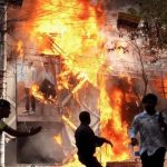 Bangladesh: బంగ్లాదేశ్‌లో హిందువుల ఇళ్లకు నిప్పు పెట్టిన అల్లరిమూకలు.. మరీ ఇంత దారుణమా?