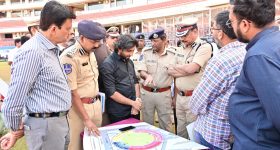 Hyderabad Football Match: ఈ నెల 13న ఉప్పల్ స్టేడియంలో మెస్సి పుట్ బాల్ మ్యాచ్.. ఏర్పాట్లపై డీజీపీ సమీక్ష