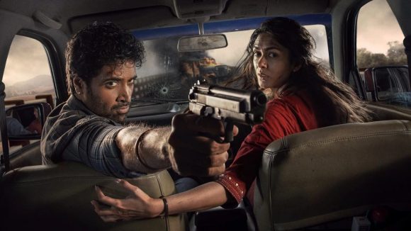 Dacoit Teaser: కన్నె పిట్టరో.. కన్ను కొట్టరో అంటూ డెకాయిట్ టీజర్ రిలీజ్..