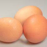 Eggs per Day: రోజుకు ఎన్ని గుడ్లు తింటే సేఫ్, వైద్యులు ఏం చెబుతున్నారు?