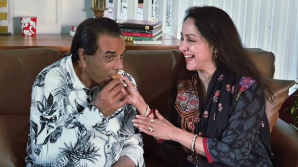 Dharmendra -Hema Malini: ధర్మేంద్ర పుట్టినరోజు.. ఎమోషనల్ పోస్ట్ చేసిన హేమామాలిని!